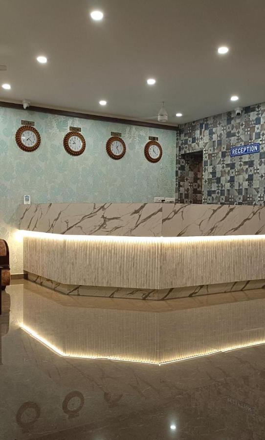 Hotel Rajdhani منغالور المظهر الخارجي الصورة